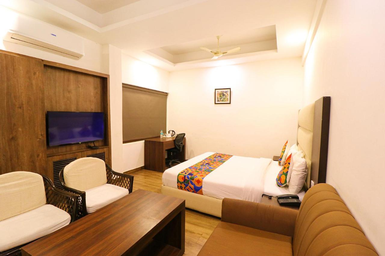 FabHotel Bel Morris Neu-Delhi Exterior foto